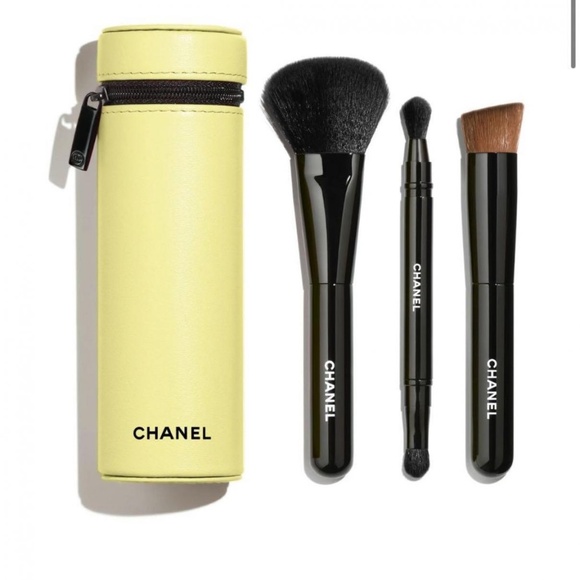 💛 CHANEL Limited Edition Les Pinceaux De Chanel 129 OVNI Makeup Brush Set - Picture 1 of 9